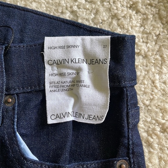 Calvin Klein Jeans - Picture 3 of 6